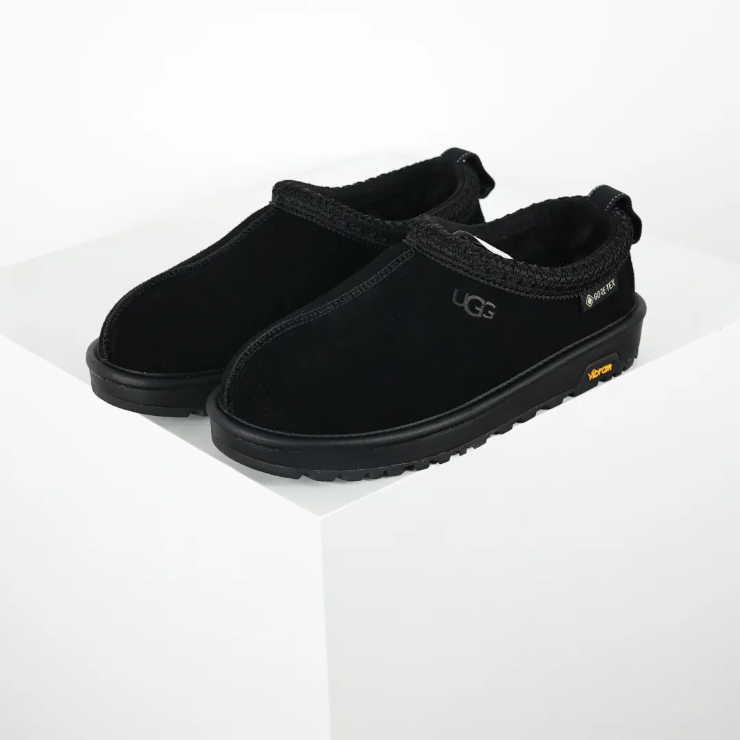 Copywriting price 💰580 Core recommendation Good price Platform foreign trade exclusive UGG Tasman GTX winter neutral snow shoes 1172790 Produced by ten-year-old brand shoemaking foundry production line Pay attention to every detail Longfeng A-grade genuine sheep fur integrated fully follow the ZP process process Size: 35 36 37 38 39 40 41 42 43 44 45